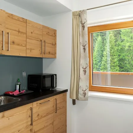 In Near Berger Alm Lägenhet